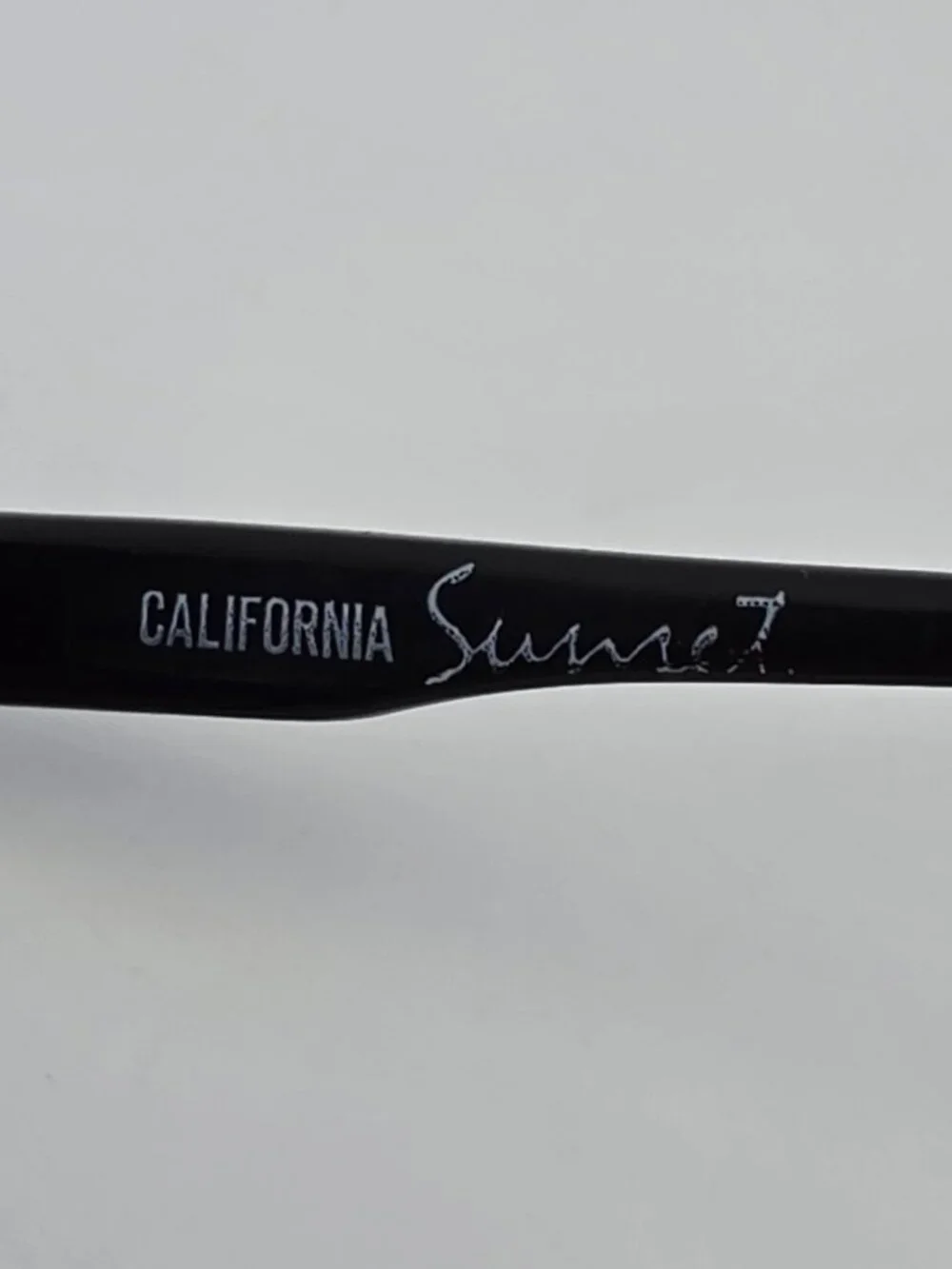 California Sunset Pearl Brow Black Frame Purple Gradient Lens Sunglasses 61mm